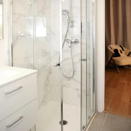 Bel Studio Moderne Mezzanine - 4p Apartmán